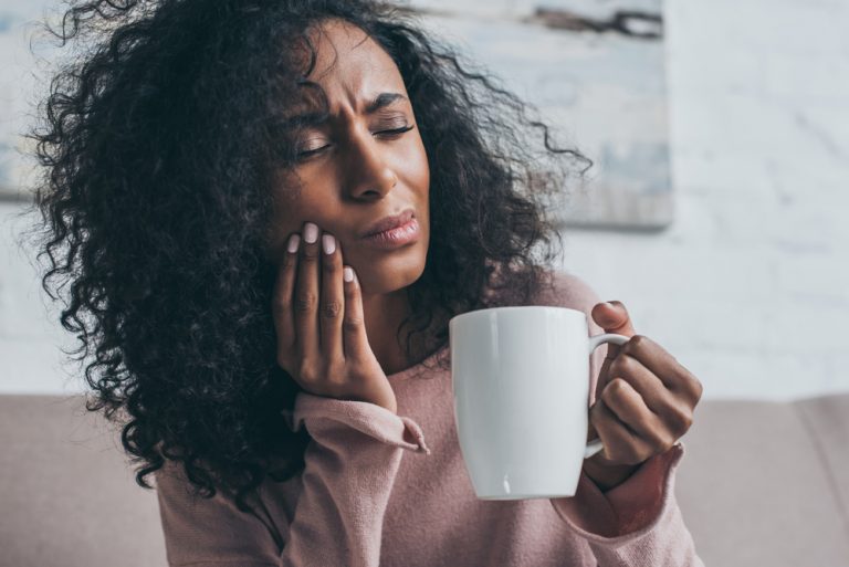 what-causes-tooth-pain-simple-smile-indy-indianapolis-dentist
